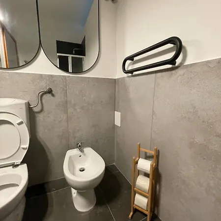 Licen 招待所 的里雅斯特