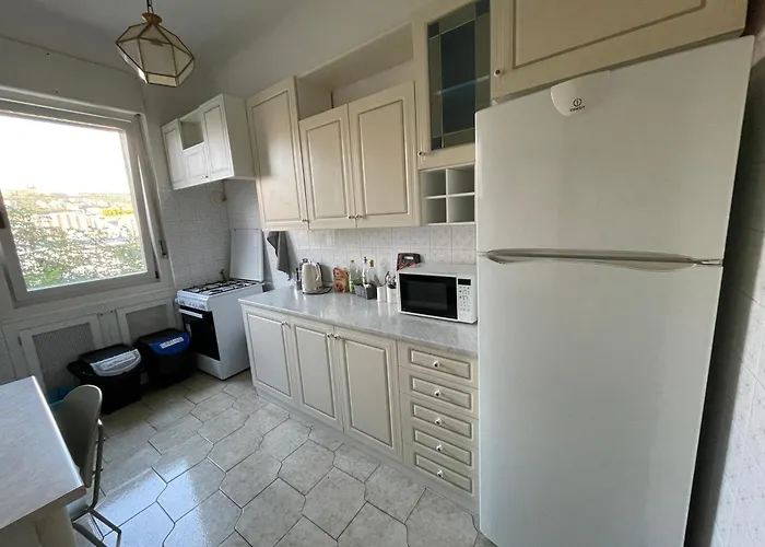 Licen * ترييستي